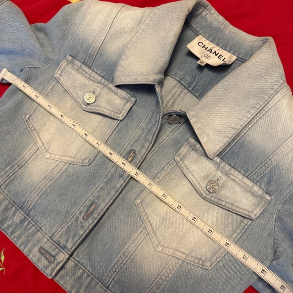 2024 CHANEL Light Blue Denim Jacket coco beach so 40 - Picture 10 of 11
